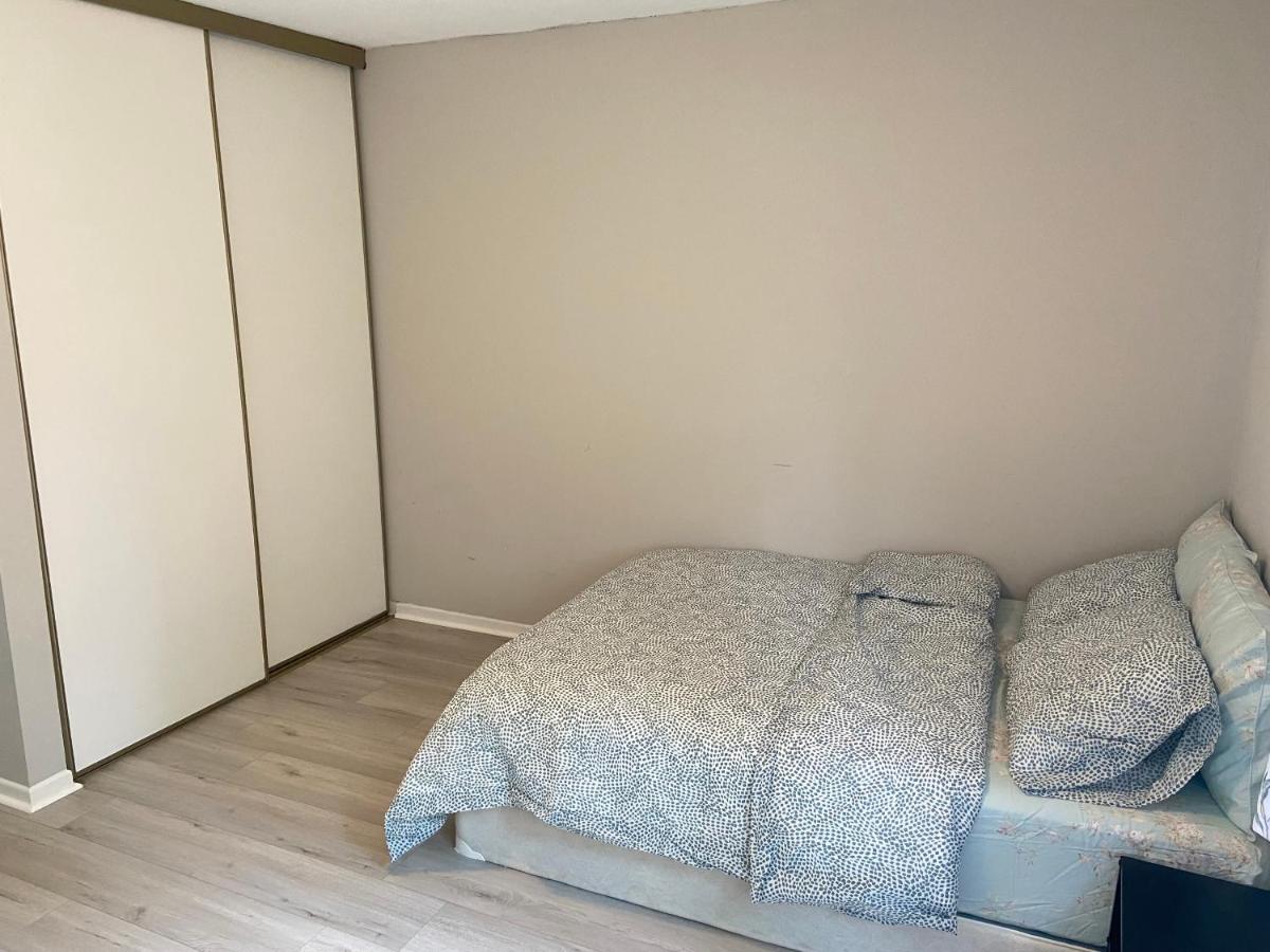 41 Huntsmill Blvd Apartment Toronto Ngoại thất bức ảnh